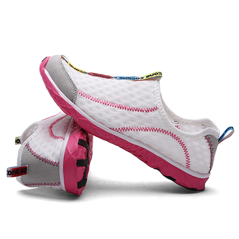 Aquatic Sports Shoes - Scarpe sportive estive Socone, sport acquatici,